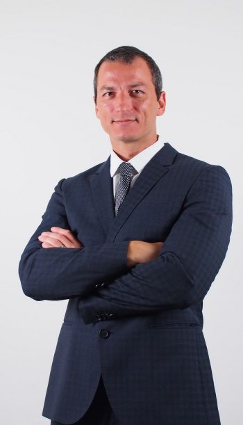 Chris Paunescu